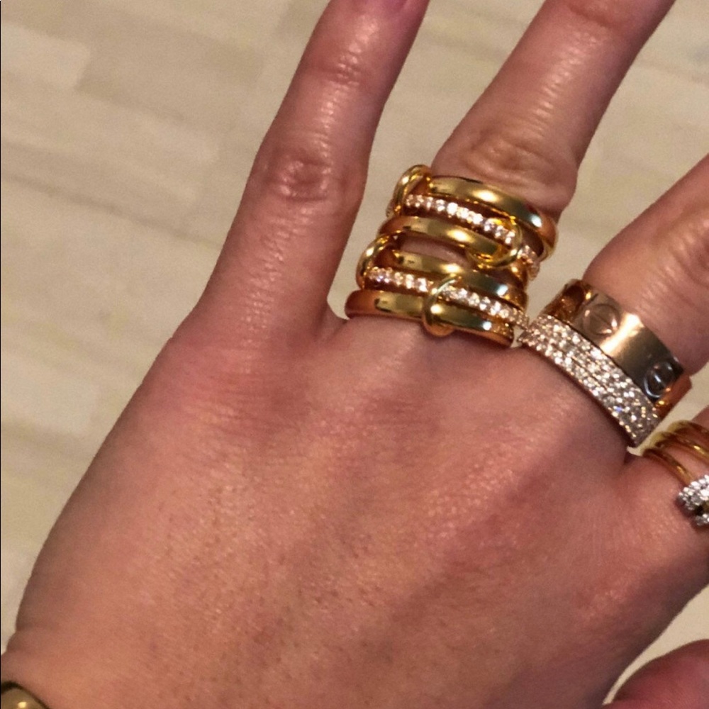 Multi link love ring